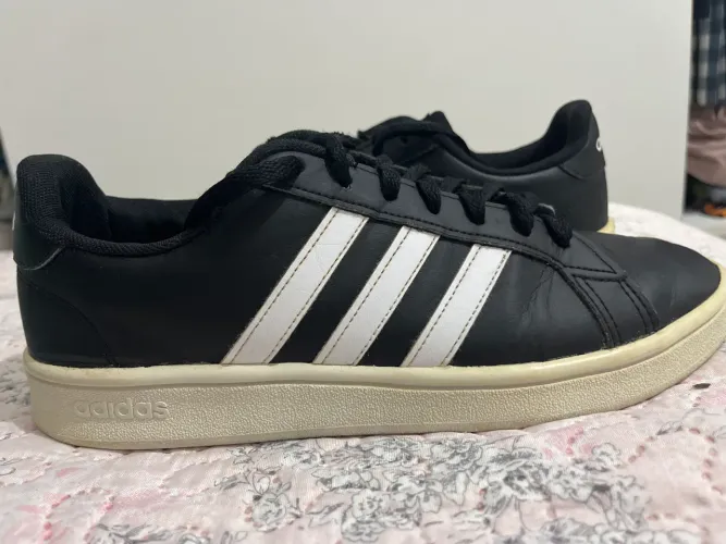 Tênis preto adidas original
