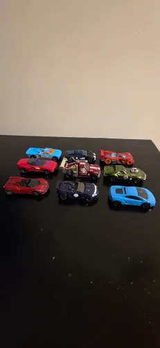 lote hot wheels 9 carrinhos colecionáveis
