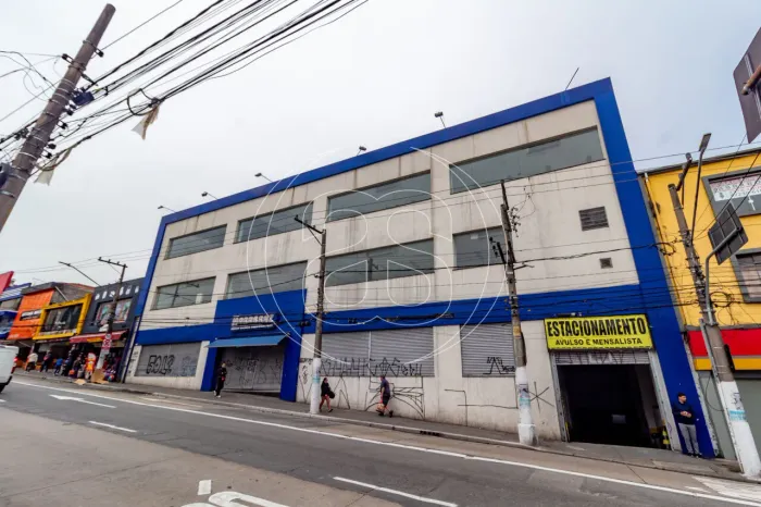 Loja Comercial à Venda em Santo Amaro | 2.920m² Construídos e 50 Vagas