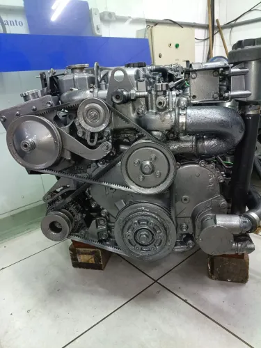 Motor Yamaha 165 HP 1.400 horas
