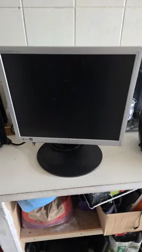 Monitores vários modelos