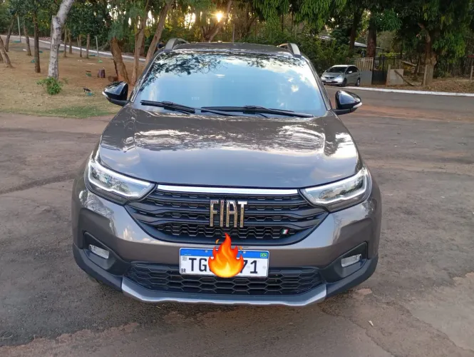 Fiat Strada Volcano 1.3 Flex 8V CD 2025
