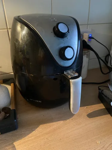 Air fryer 