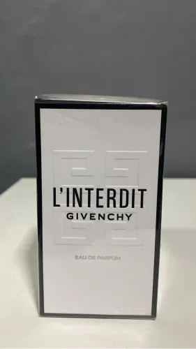 Perfume Givenchy
