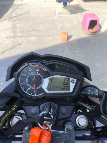 Moto em perfeito estado de conservação 