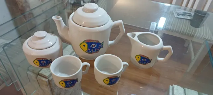 Jogo de Chá em Porcelana