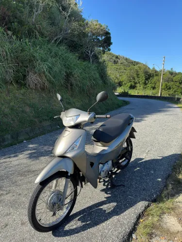 HONDA BIZ 125 - ano 2008 ( REVISADA ) 