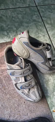 Sapatilha ciclismo 