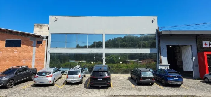 GALPÃO COMERCIAL 728 M² | ÁREA ADMINISTRATIVA | ESTACIONAMENTO | ITOUPAVA NORTE | BLUMENAU