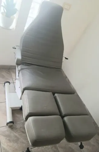 Cadeira hidráulica podologa
