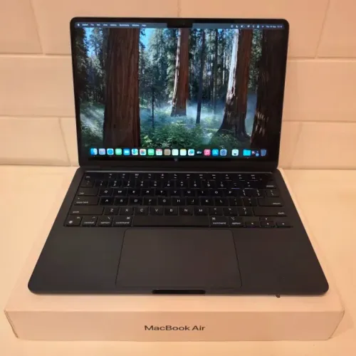 Macbook Air M2 - 8Gb Ram - SSD - A2681