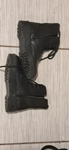 Coturno preto TAM 35