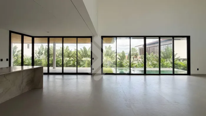 Excelente casa de condomínio à venda no Buena Vista - 392m2