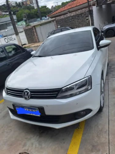 Volkswagen Jetta Comfortline 2.0 T.flex 8V 4P Tipt. 2014