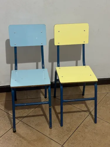 Cadeiras Escolares de Fórmica à Venda!