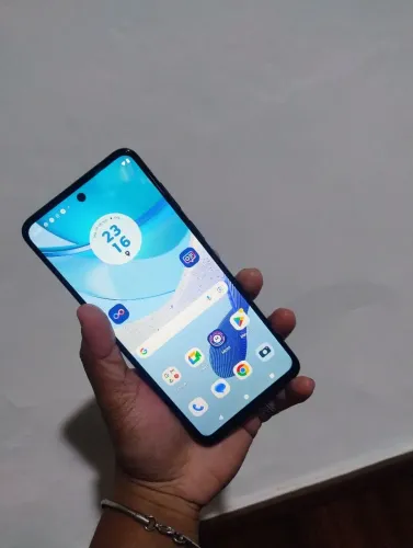 Moto G53 5G - Estado de Novo + Capa + Película + Carregador + Fone de Brinde!