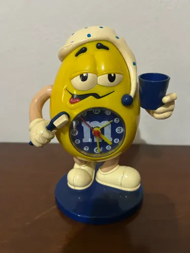 Relógio MMs Dispenser