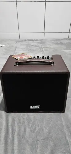 Amplificador Para Violão Laney A-SOLO Marrom 60w