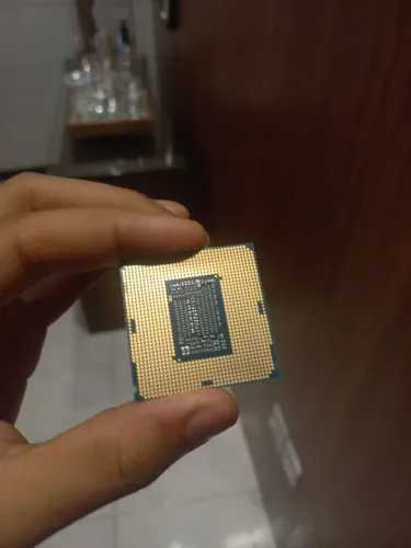 Processador Pentium Gold g5400 + placa mãe DDR3 