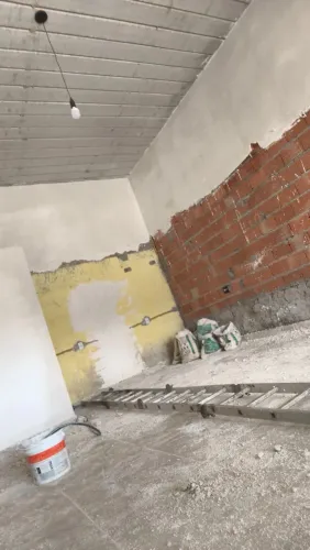 Gesso liso e rebaixamento de teto.
