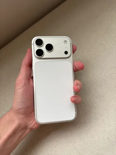 iPhone 17 PRO MAX