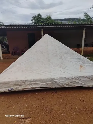 Vende-se uma tenda semi nova *61