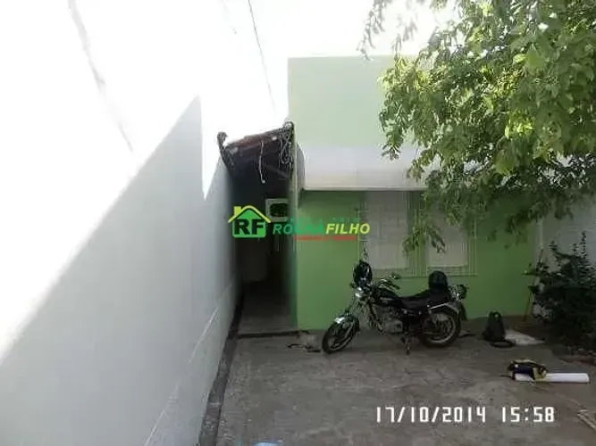 Casa para alugar. 300 m² - Centro - Teresina/PI