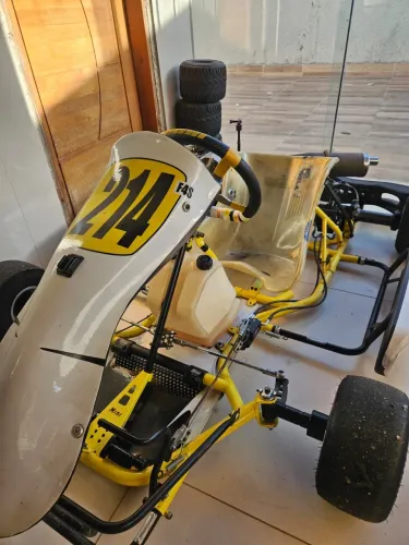 Kart mini 2024 sem solda no chassi.