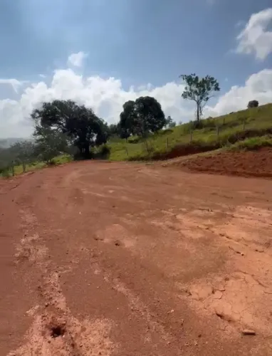 Ótimo Loteamento de Chácaras a partir de 2.000m², em Piranguinho/MG