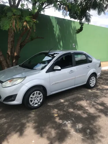 Ford Fiesta Sed. 1.6 8V Flex 4P 2013