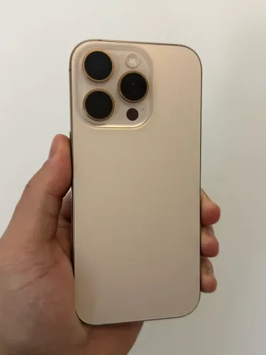 iPhone 16 Pro Desert Tirânio 128GB