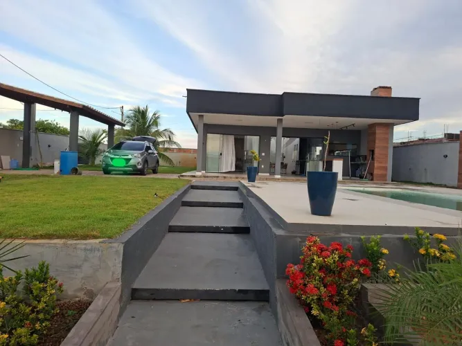 Alugo casa em Guarajuba
