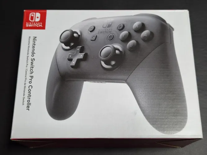 Nintendo Switch Pro Controller