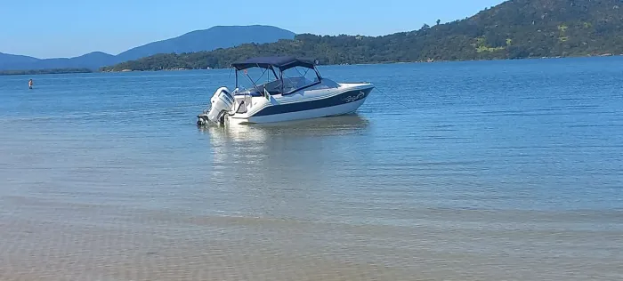 Lancha alternativa 630 