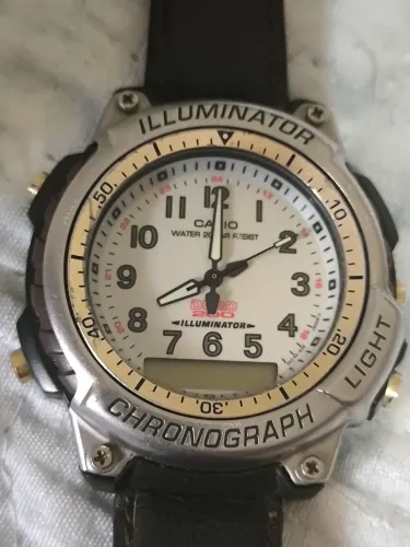 Relógio Casio DRO 230 para manutenção ou peças