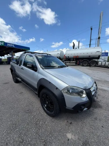 Fiat Strada Adventure 1.8/ 1.8 Locker Flex CE 2010