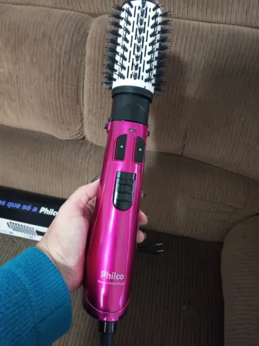 Escova rotativa e chapinha