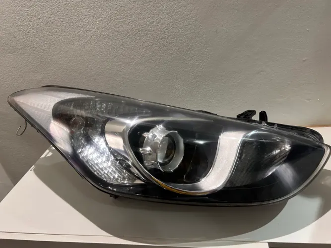 Farol i30 