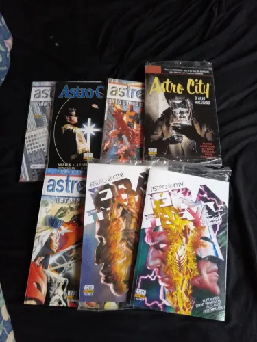 Astro city Hqs 7 volumes