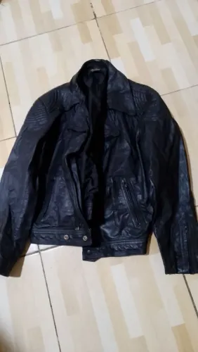 Jaqueta de Couro Motociclista.