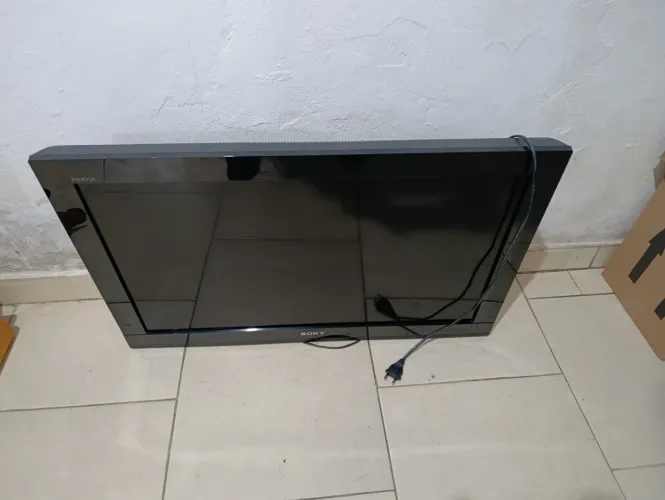 Tv Sony 32 (ESTRAGADA)