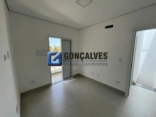 Sobrado Residencial à Venda em Parque Jaçatuba, Santo André 76 m² Úteis