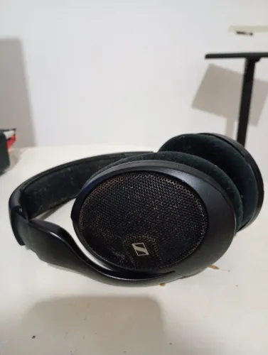 Fone de ouvido Sennheiser HD560s