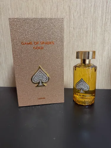 Vendo perfume - Game of Spades Gold
