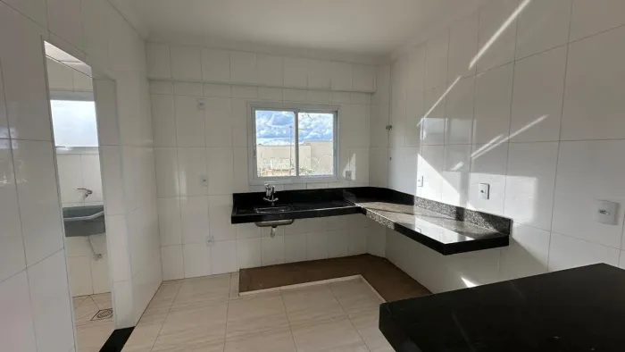 Apartamento à venda no bairro Tubalina em Uberlândia