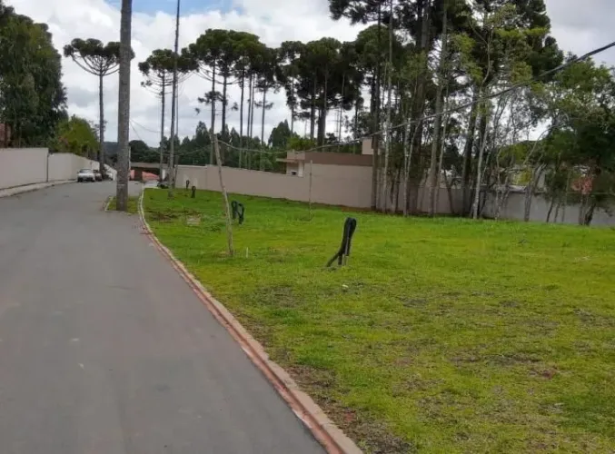 ***TERRENO EM CONDOMÍNIO FECHADO *** ótima oportunidade para construir e ganhar dinheiro