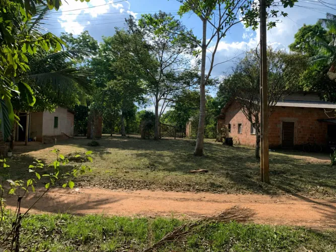 VENDE-SE ESSE TERRENO 12X40