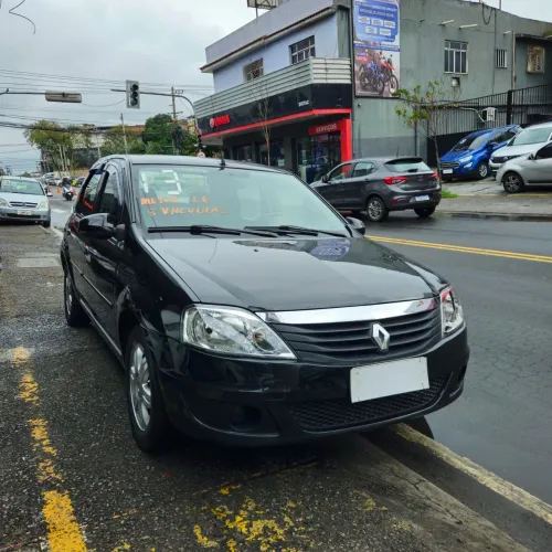 Renault Logan Expression Hi-flex 1.6 8V 4P 2013