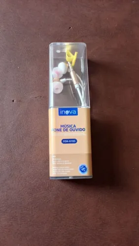 Fone de Ouvido com fio Com Microfone