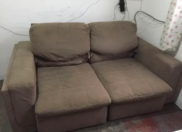 SOFÁ RETRÁTIL 2 LUGARES